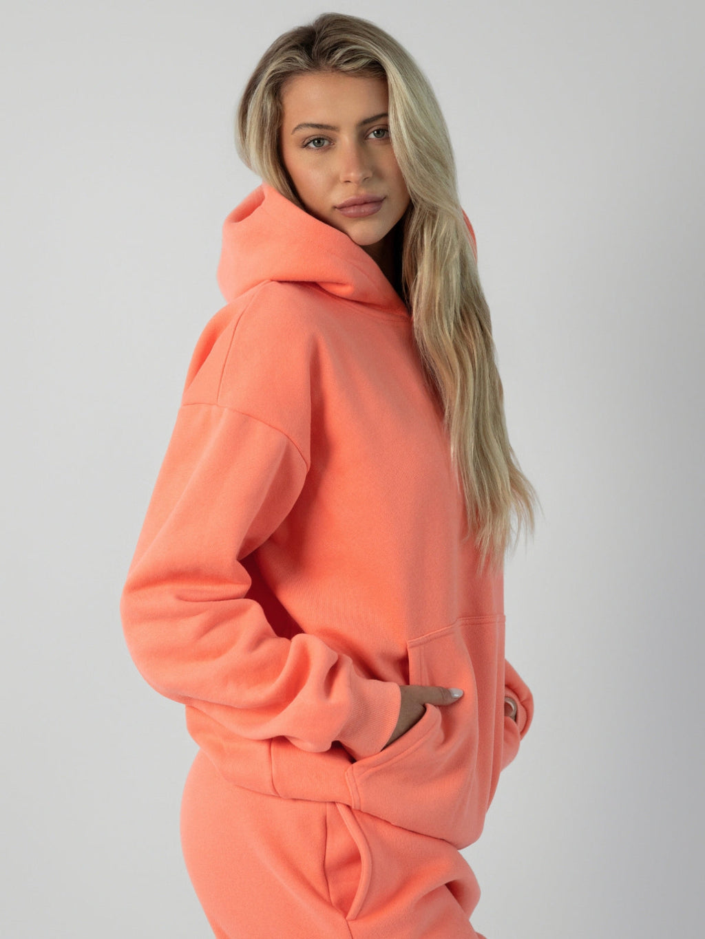 Moletom Unissexo Ajuste Perfeito - Conforto Premium e Estilo Versátil