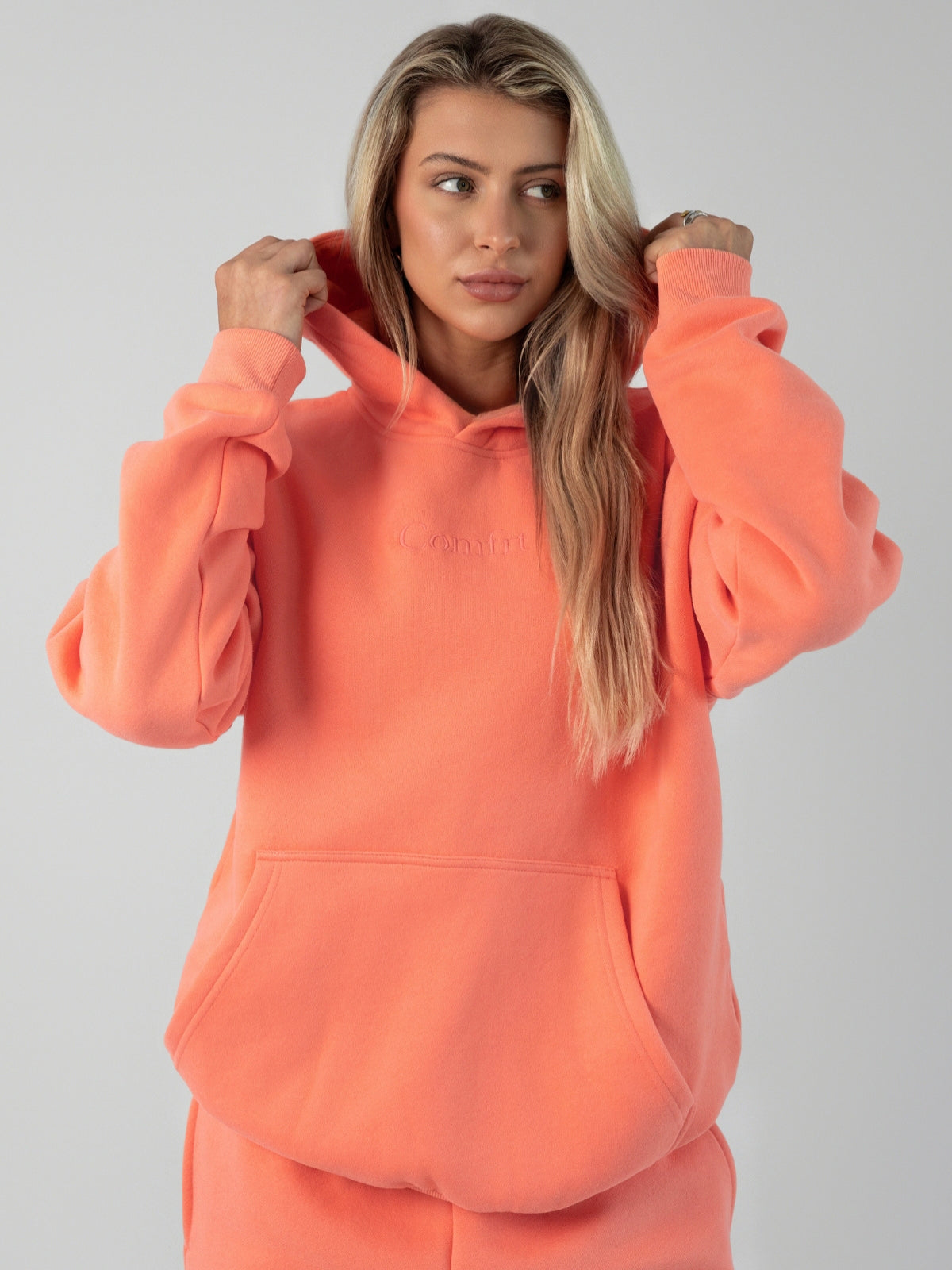 Moletom Unissexo Ajuste Perfeito - Conforto Premium e Estilo Versátil